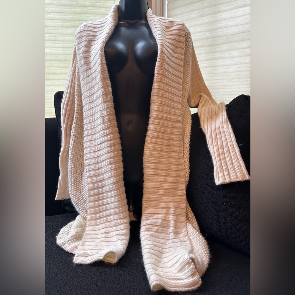 BCBGMaxAzria cream open-front ribbed cardigan